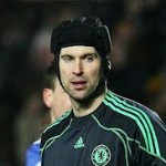 Cech Optimis Chelsea Akan Kejar Arsenal