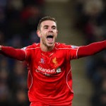 Henderson Tak Sibuk Memikirkan Soal Kontrak Baru di Liverpool