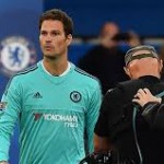 Conte Tegaskan Asmir Begovic Tetap di Chelsea