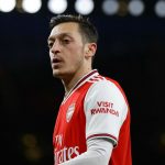 Ozil Dikabarkan Akan Bertahan di Emirates